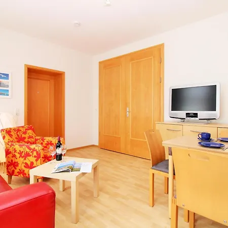 Haus Triton 3 *